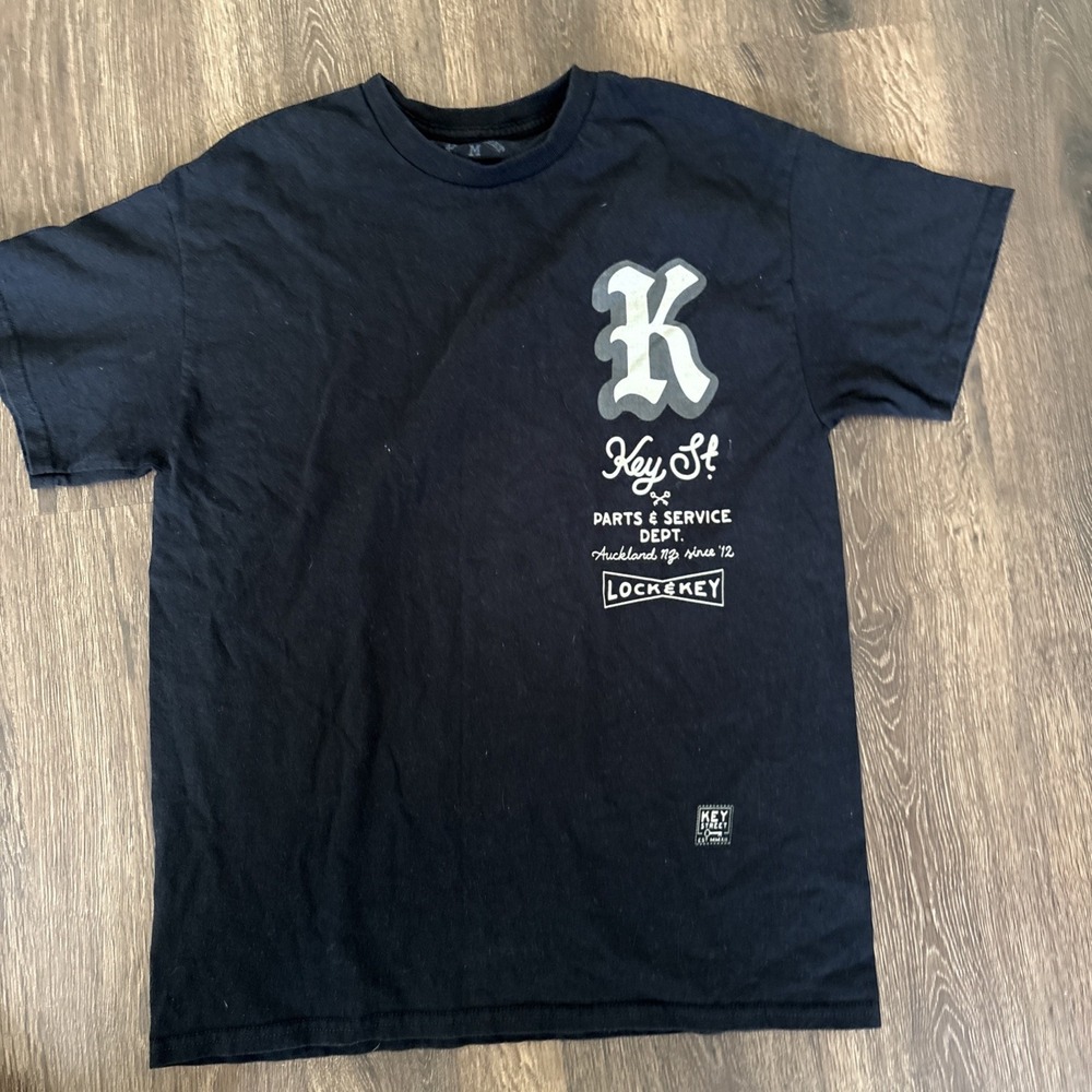 Key Street Graphic T Shirt M Mens Black Streetwear Short Sleeve